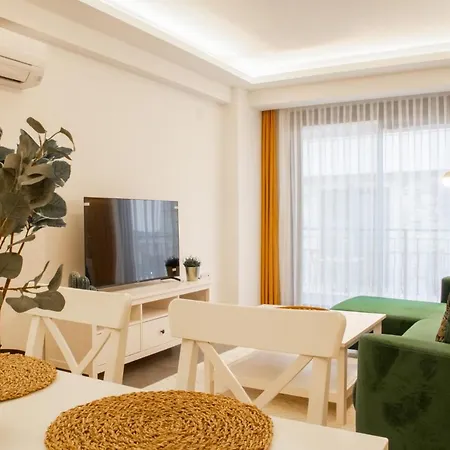Luminous Flat With Sea View In * Izmir